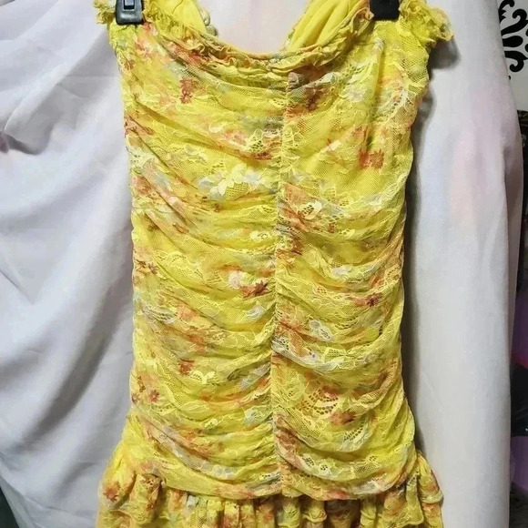 💥F21 yellow scrunched dress - Picture 9 of 9